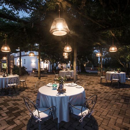 Oasi Olimpia Relais Hotel SantʼAgata sui Due Golfi Exterior foto