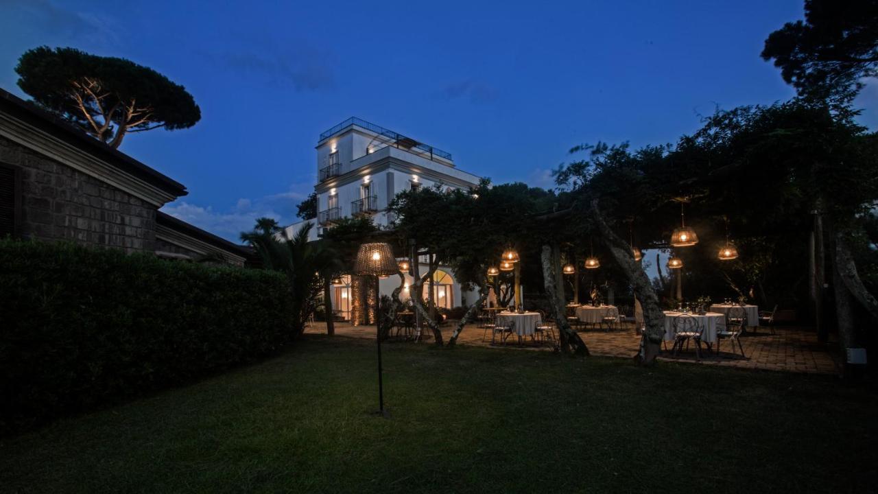 Oasi Olimpia Relais Hotel SantʼAgata sui Due Golfi Exterior foto